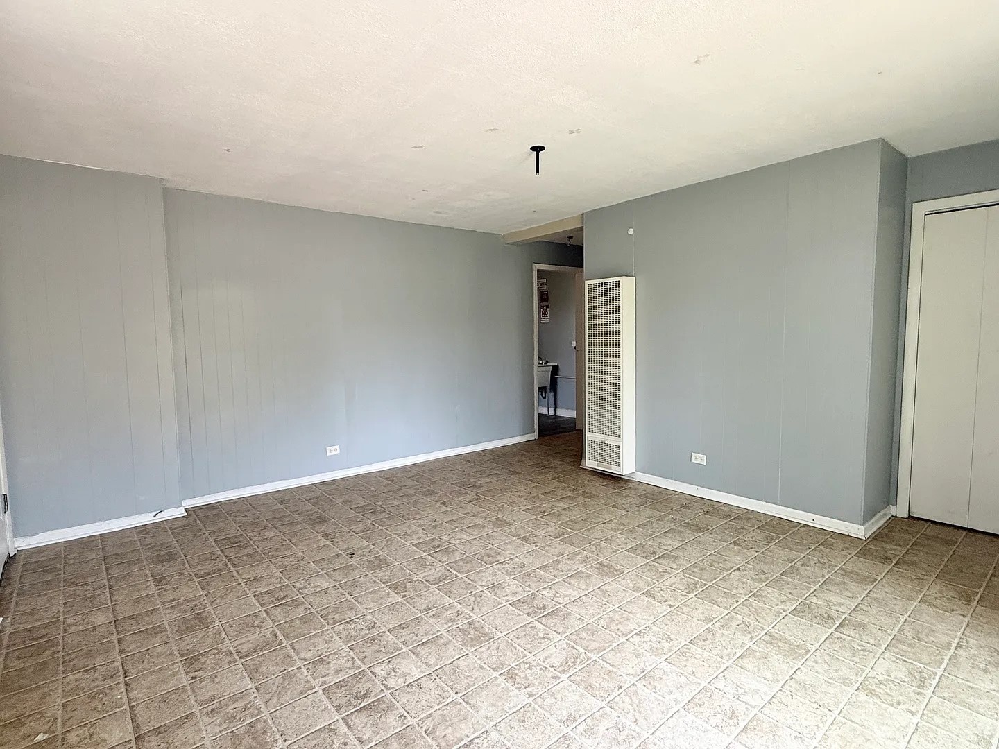 1133 Parkview Avenue Property Photo 14