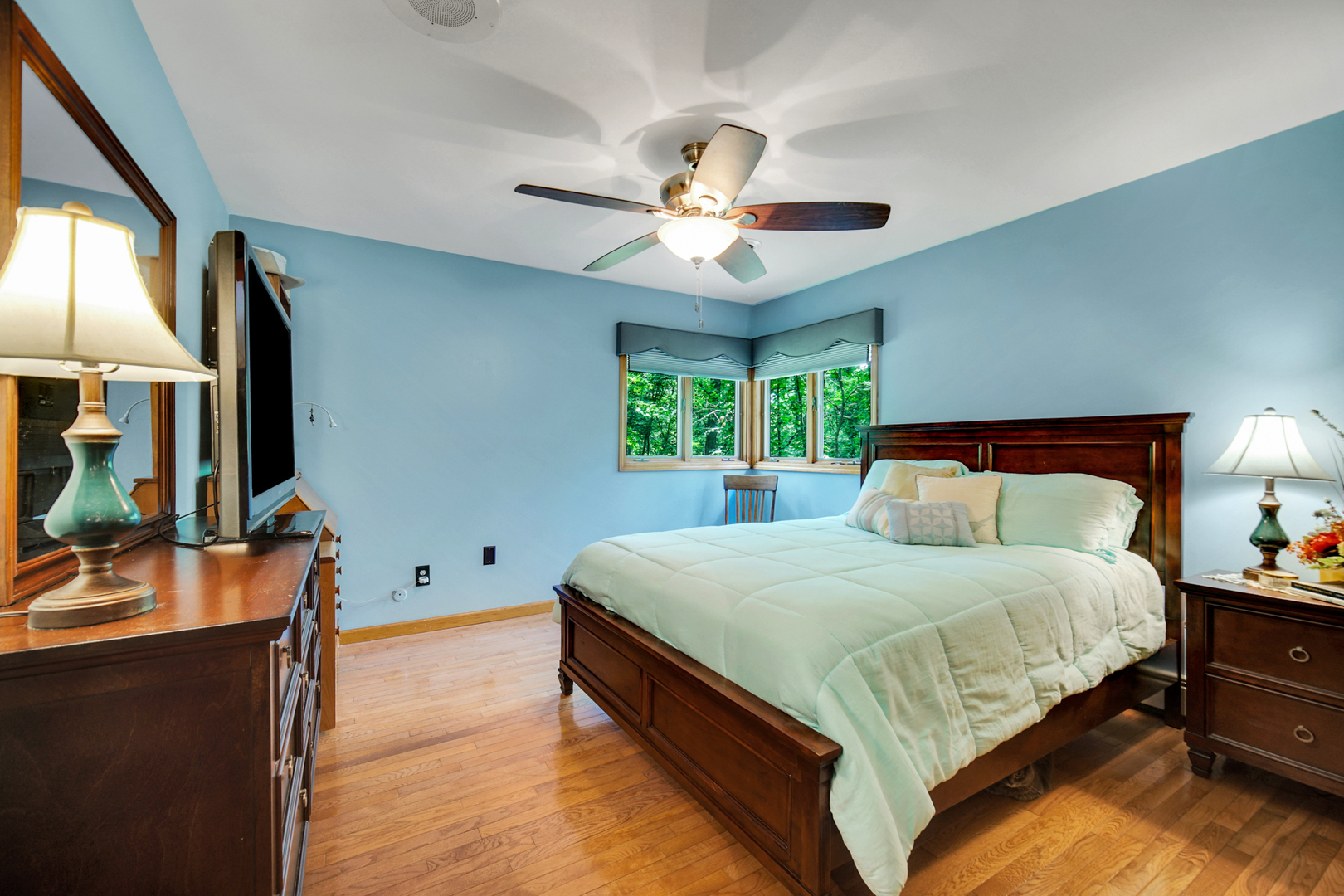 12881 White Oak Avenue Property Photo 19