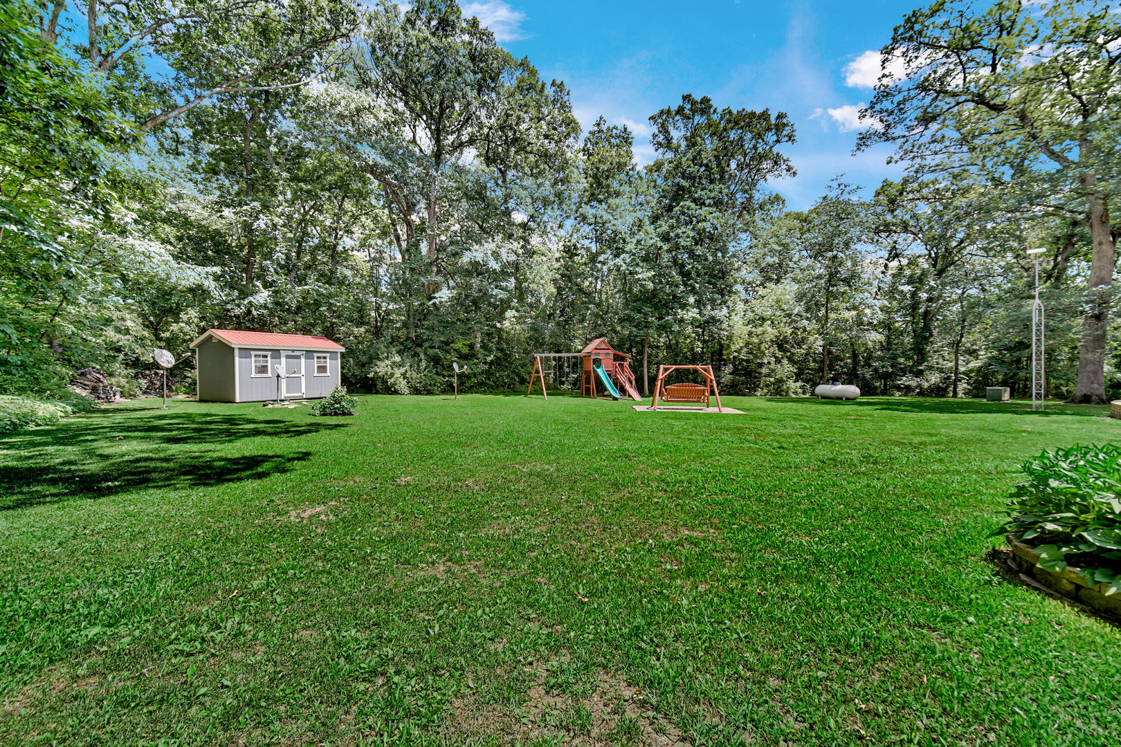 12881 White Oak Avenue Property Photo 38