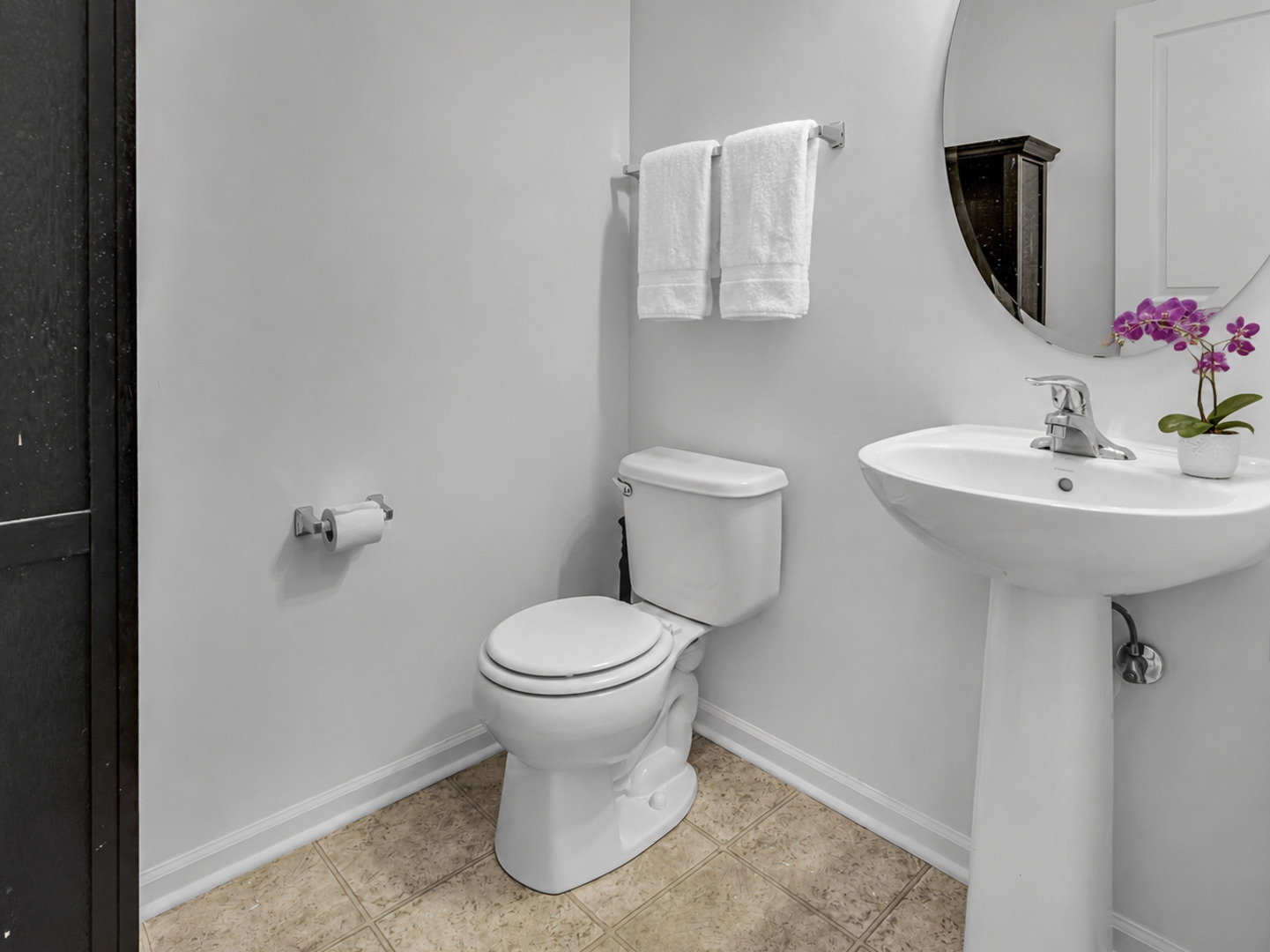 758 Dover Street Property Photo 6