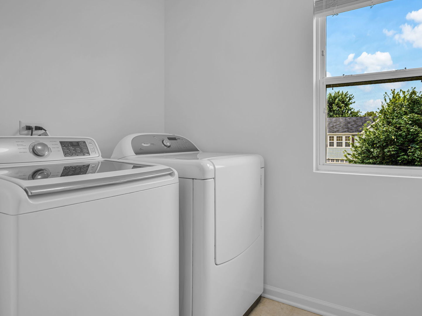 758 Dover Street Property Photo 7