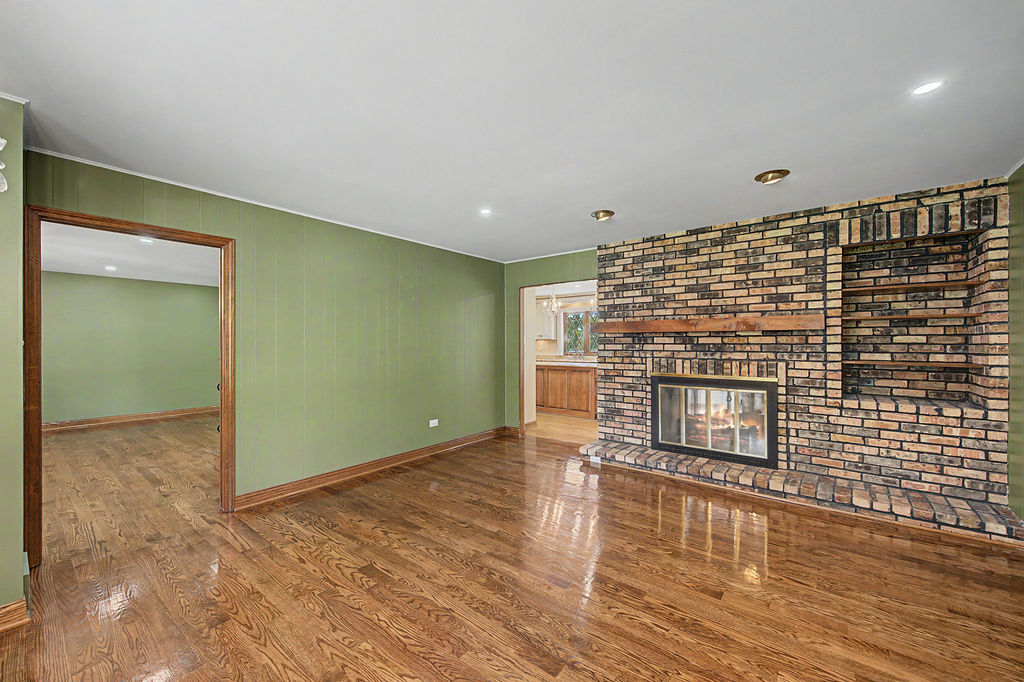 24364 S Volbrecht Road Property Photo 20