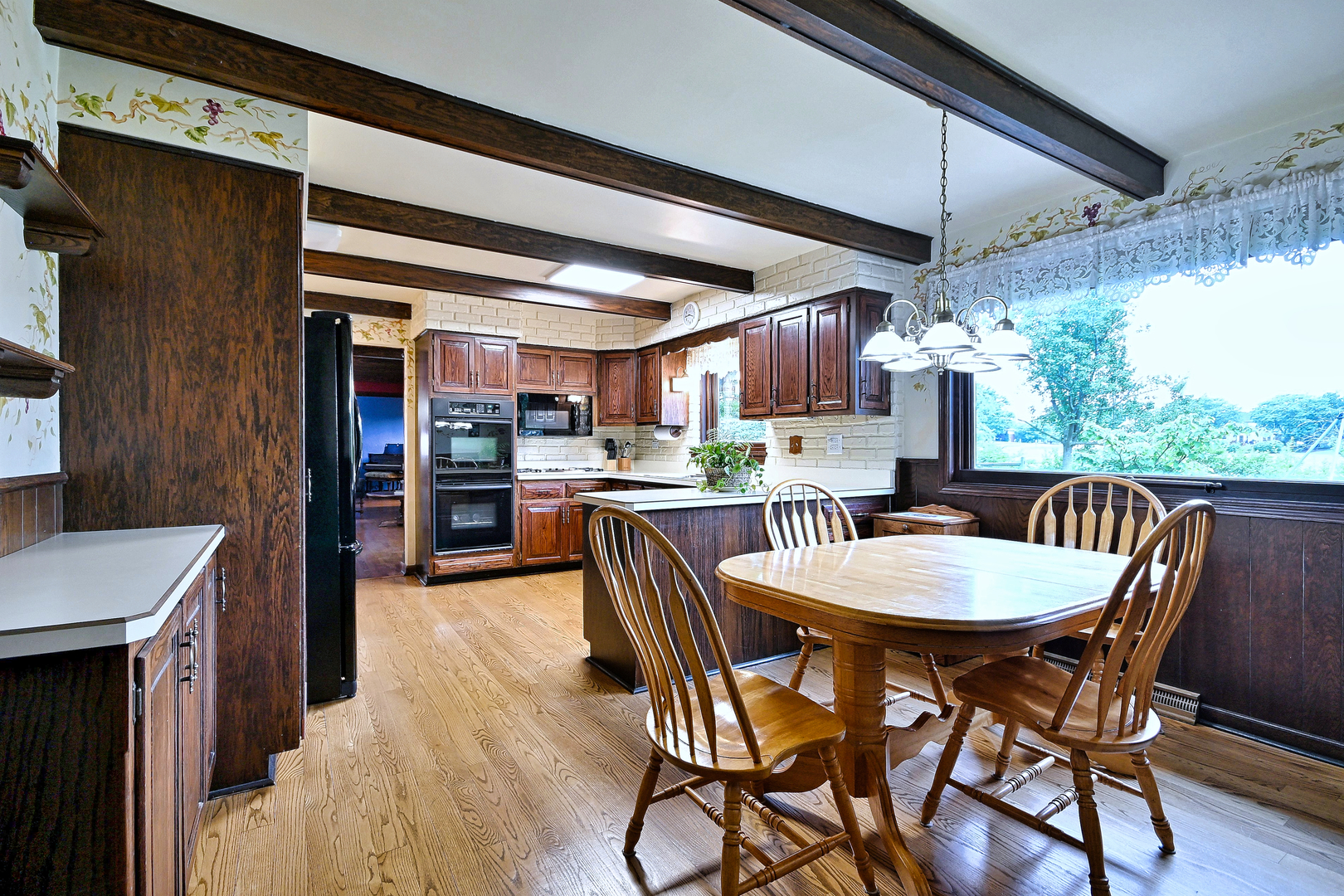 776 S Stuart Avenue Property Photo 15