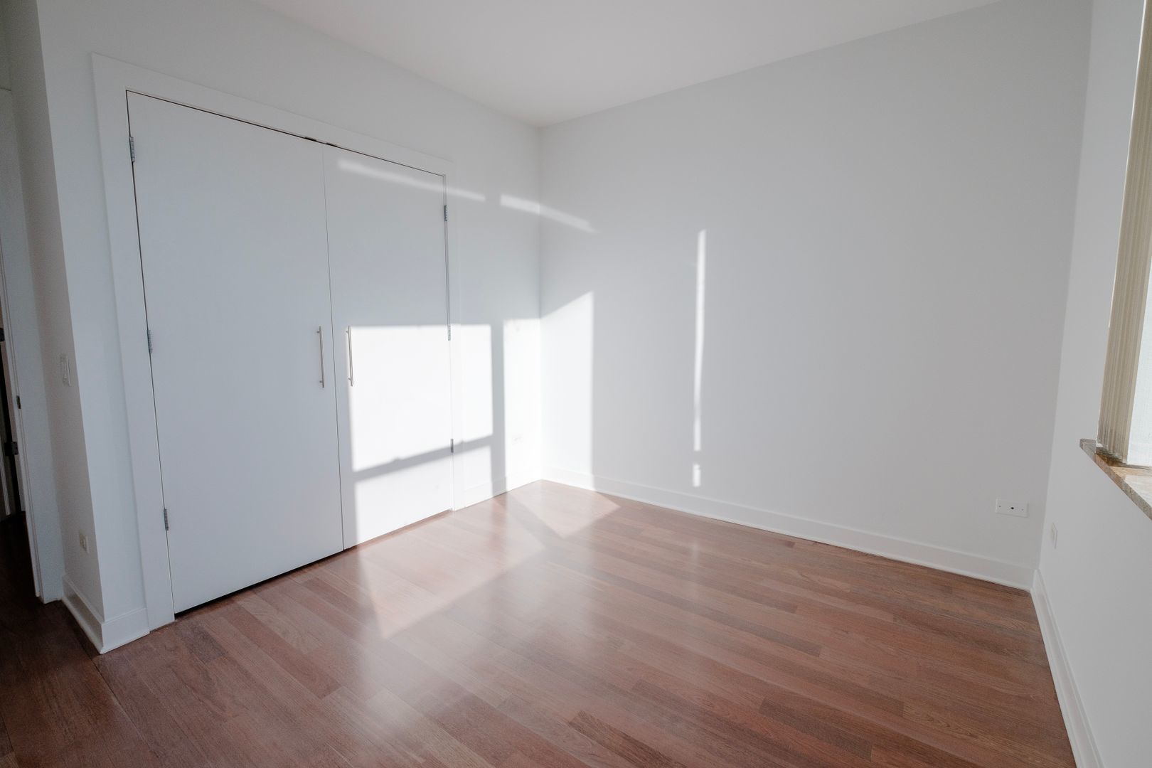 914 W Hubbard Street 202 Property Photo 23
