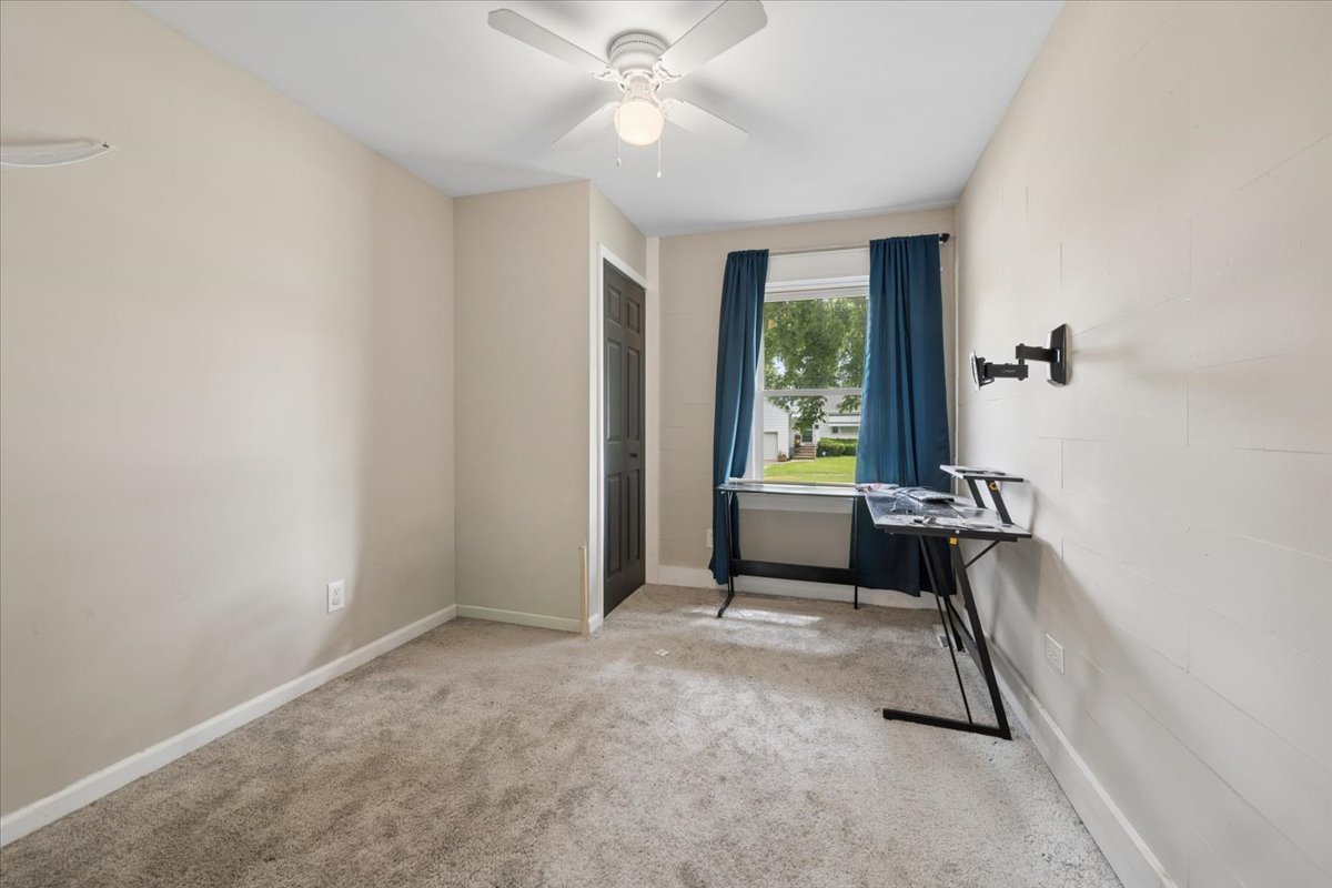 121 Davison Street Property Photo 10