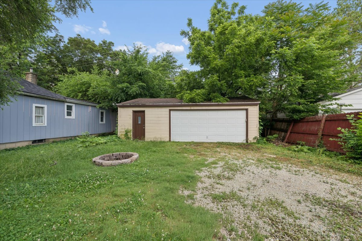 121 Davison Street Property Photo 14