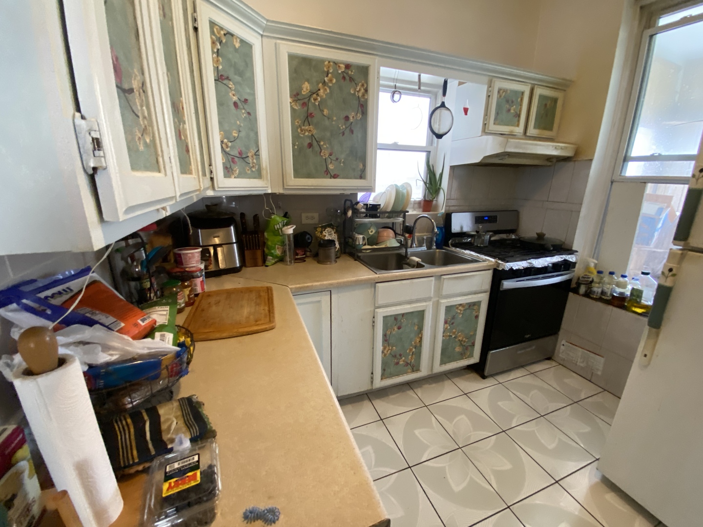 939 W 32nd Street Property Photo 12