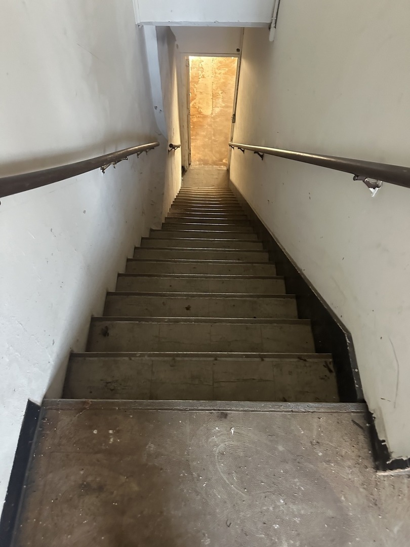 13 N State Street Property Photo 4