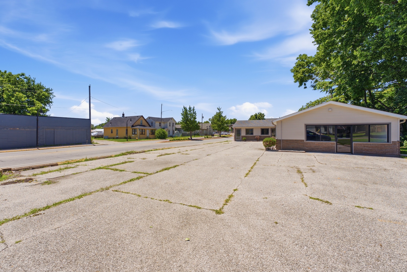 1115 7th Avenue Property Photo 3