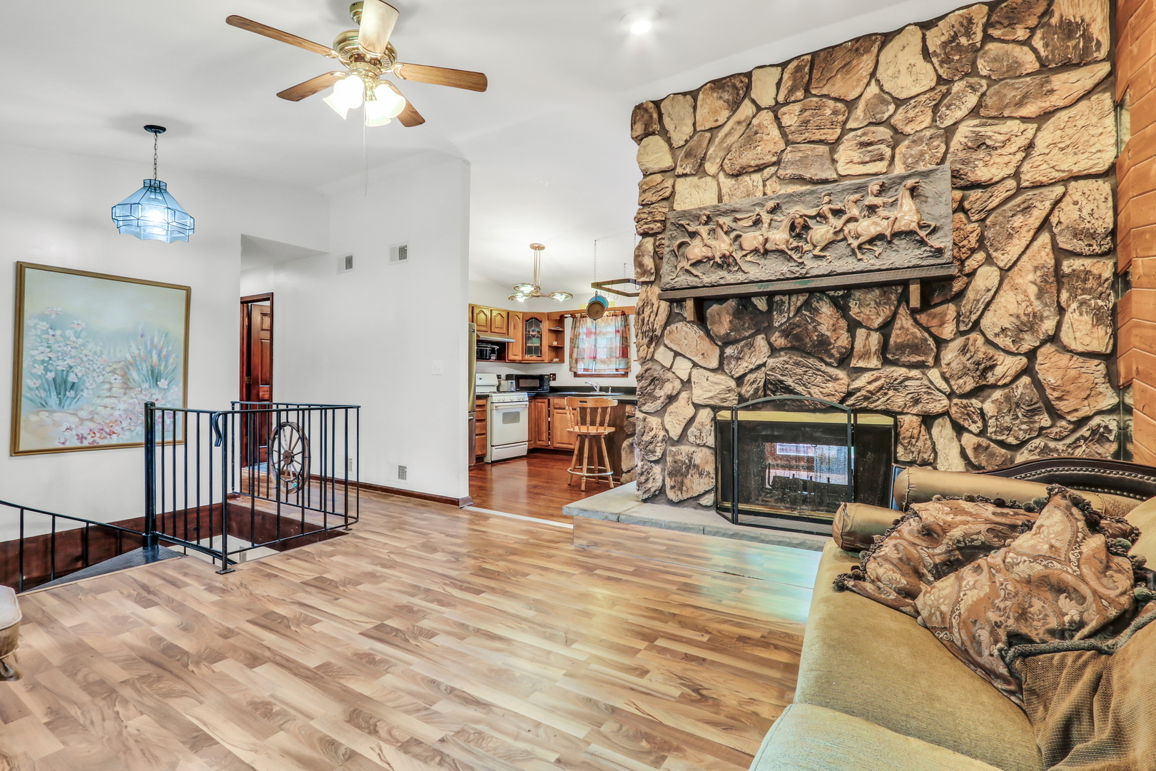 8615 Coral Road Property Photo 4