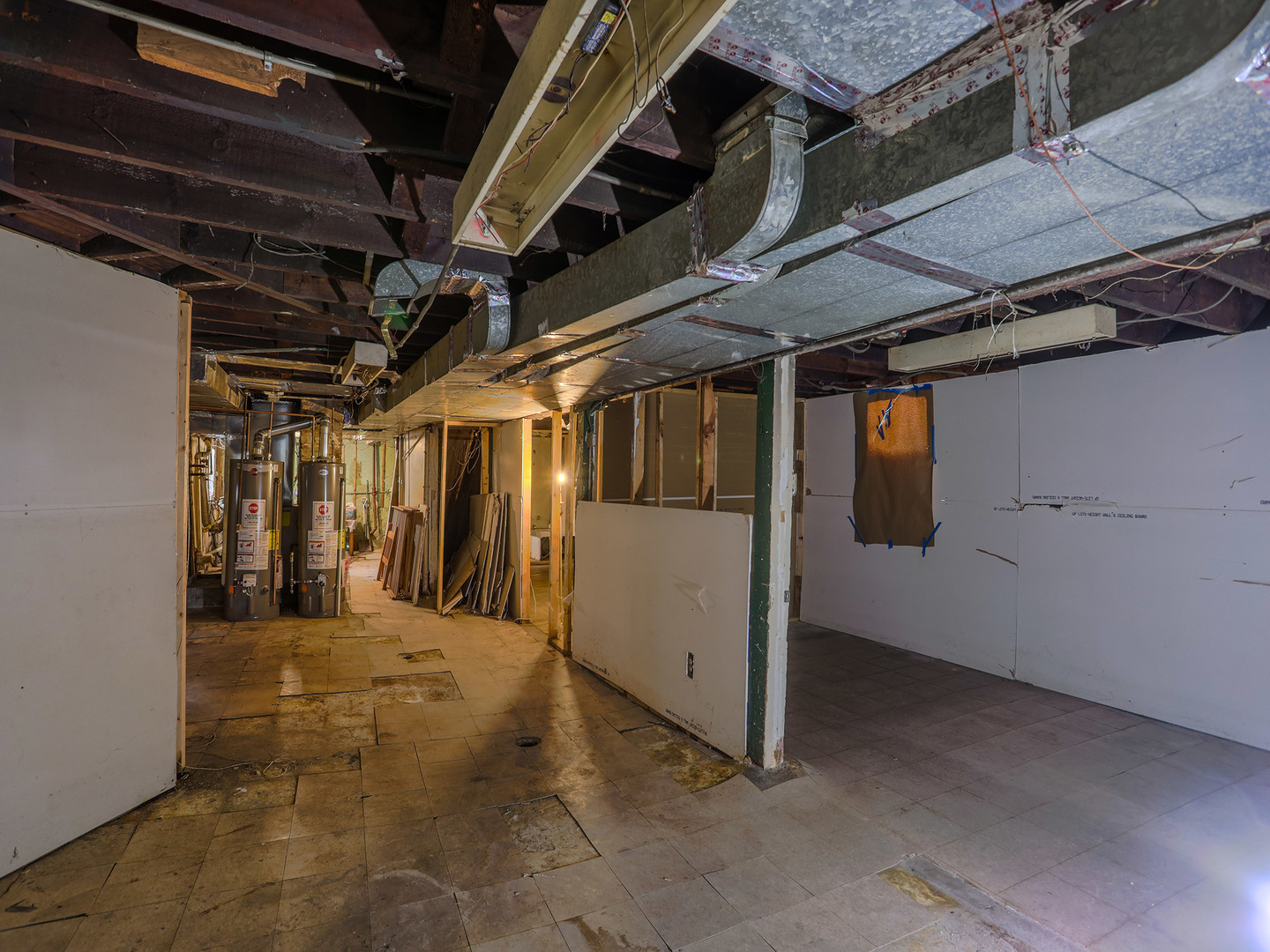 224 N Lockwood Avenue Property Photo 22