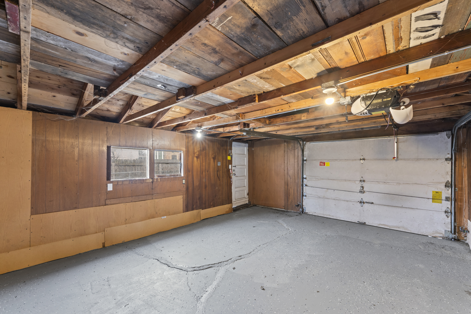 13904 S Tracy Avenue Property Photo 17