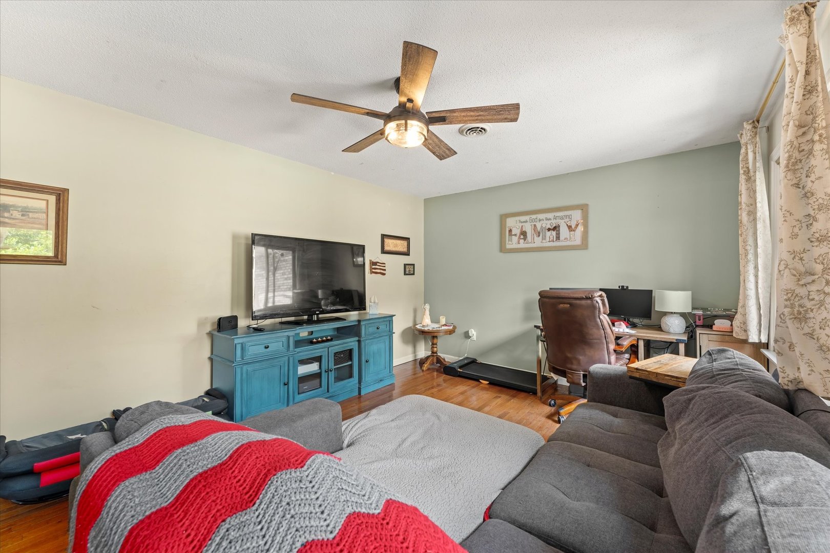 1617 Lake Shore Drive Property Photo 6