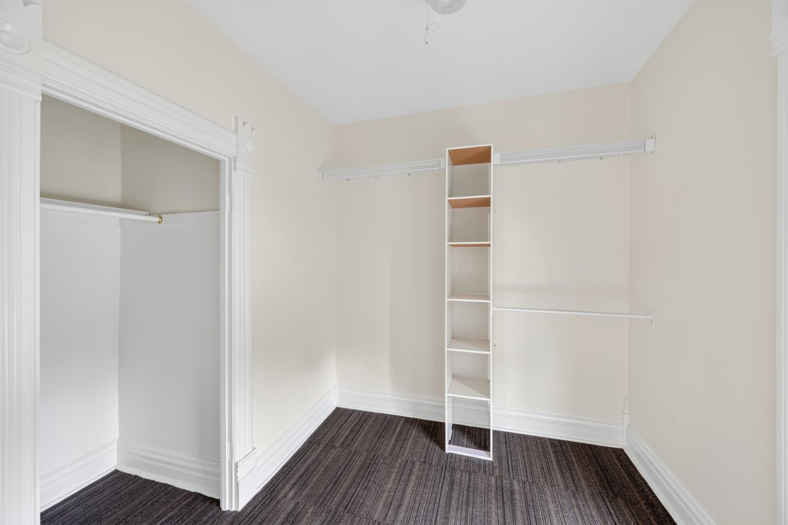 10644 S Walden Parkway Property Photo 15