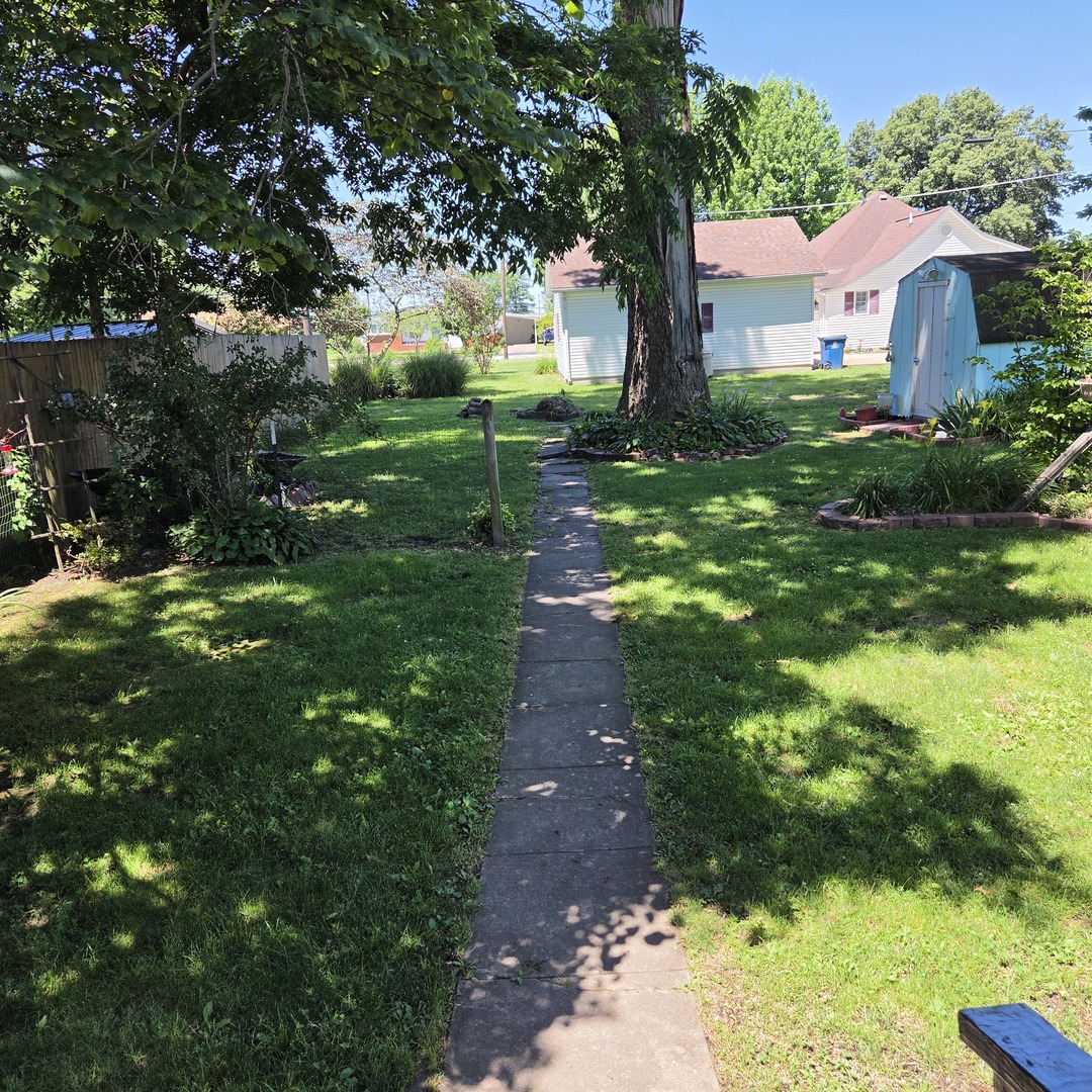 903 S Walnut Street Property Photo 7