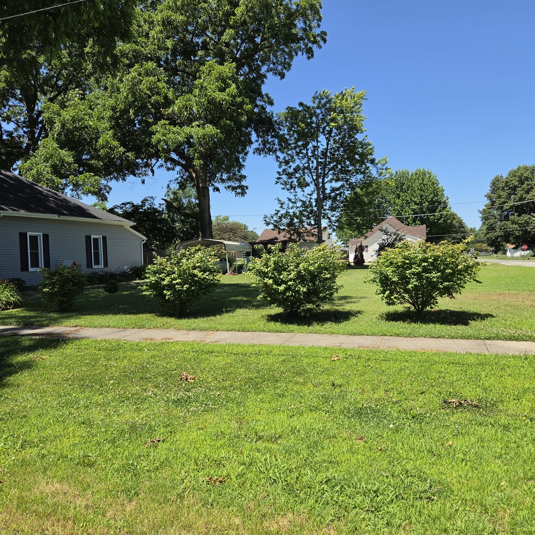 903 S Walnut Street Property Photo 9