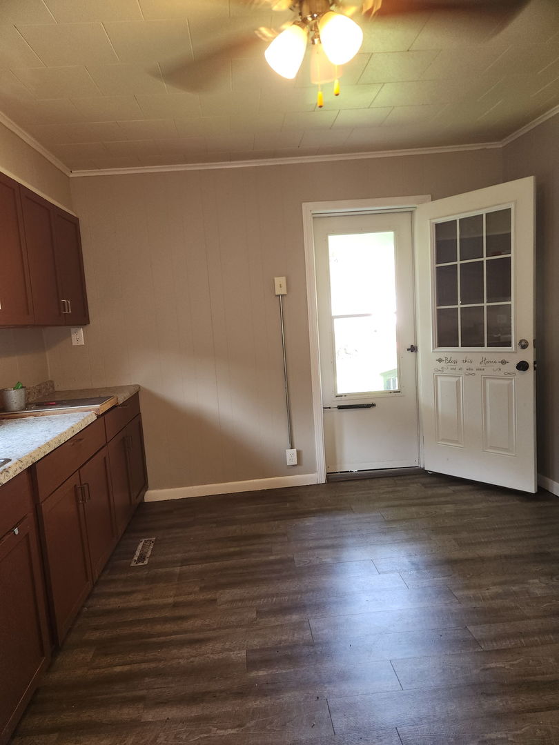 903 S Walnut Street Property Photo 15
