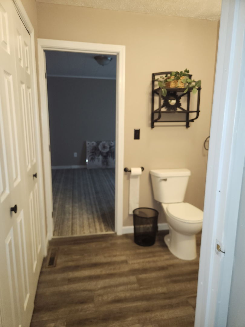 903 S Walnut Street Property Photo 18