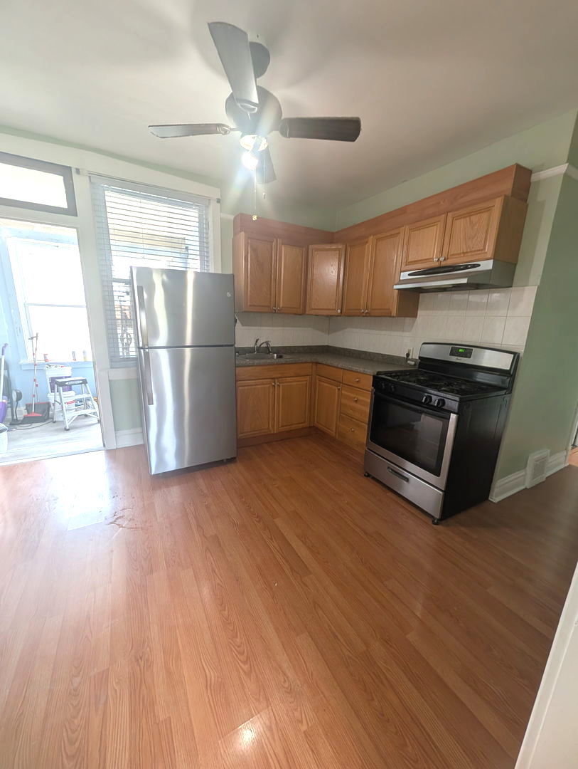 1900 Harvey Avenue 2w Property Photo 7