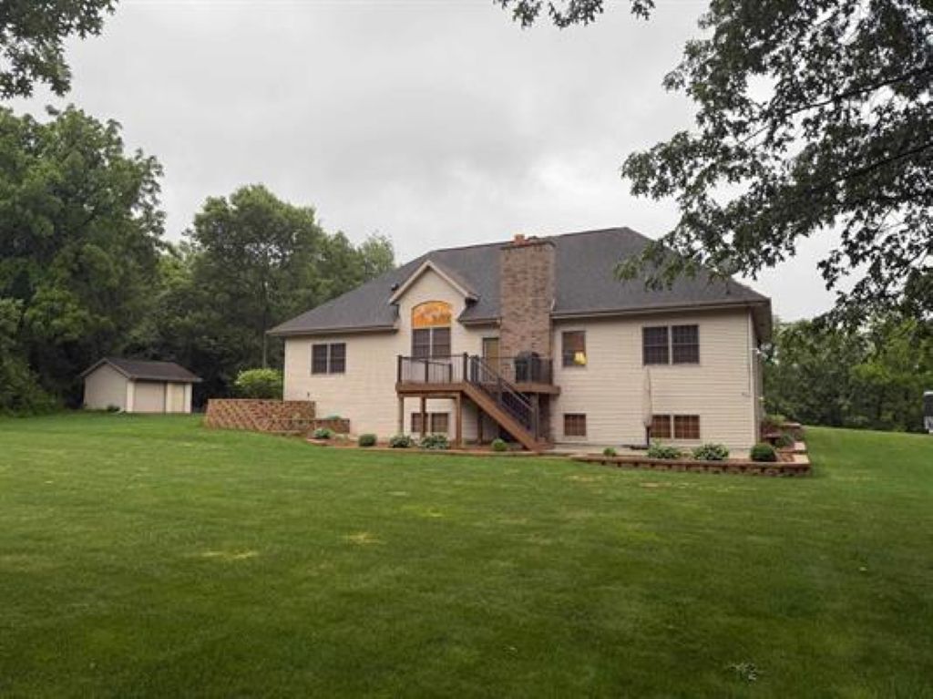 7310 Lone Cedar Trail Property Photo 3