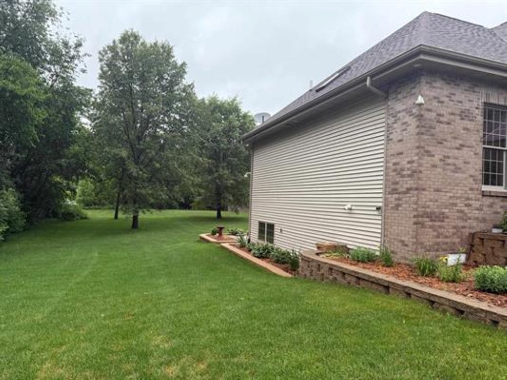 7310 Lone Cedar Trail Property Photo 7