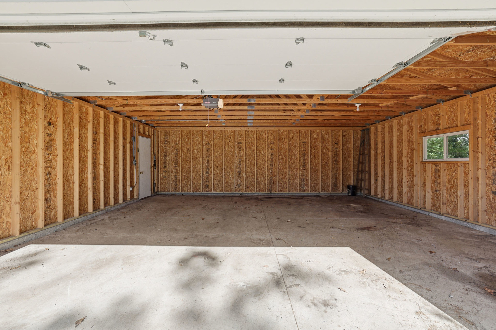 3s103 S Raddant Road Property Photo 13