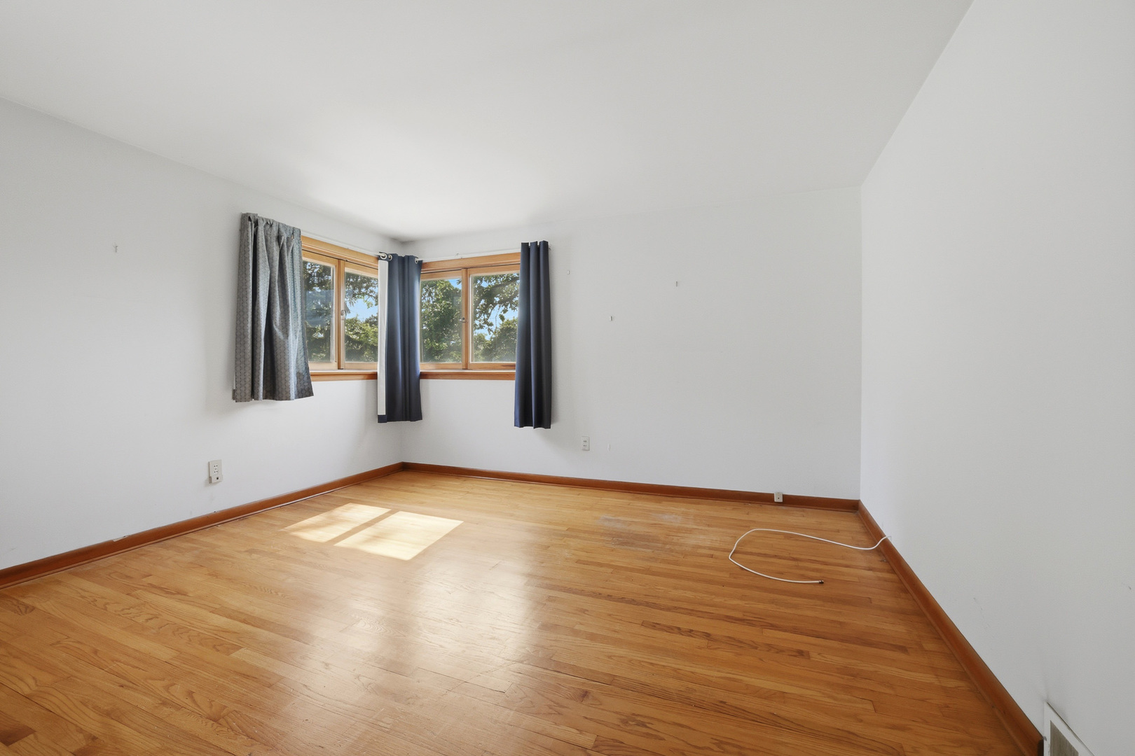 3s103 S Raddant Road Property Photo 23