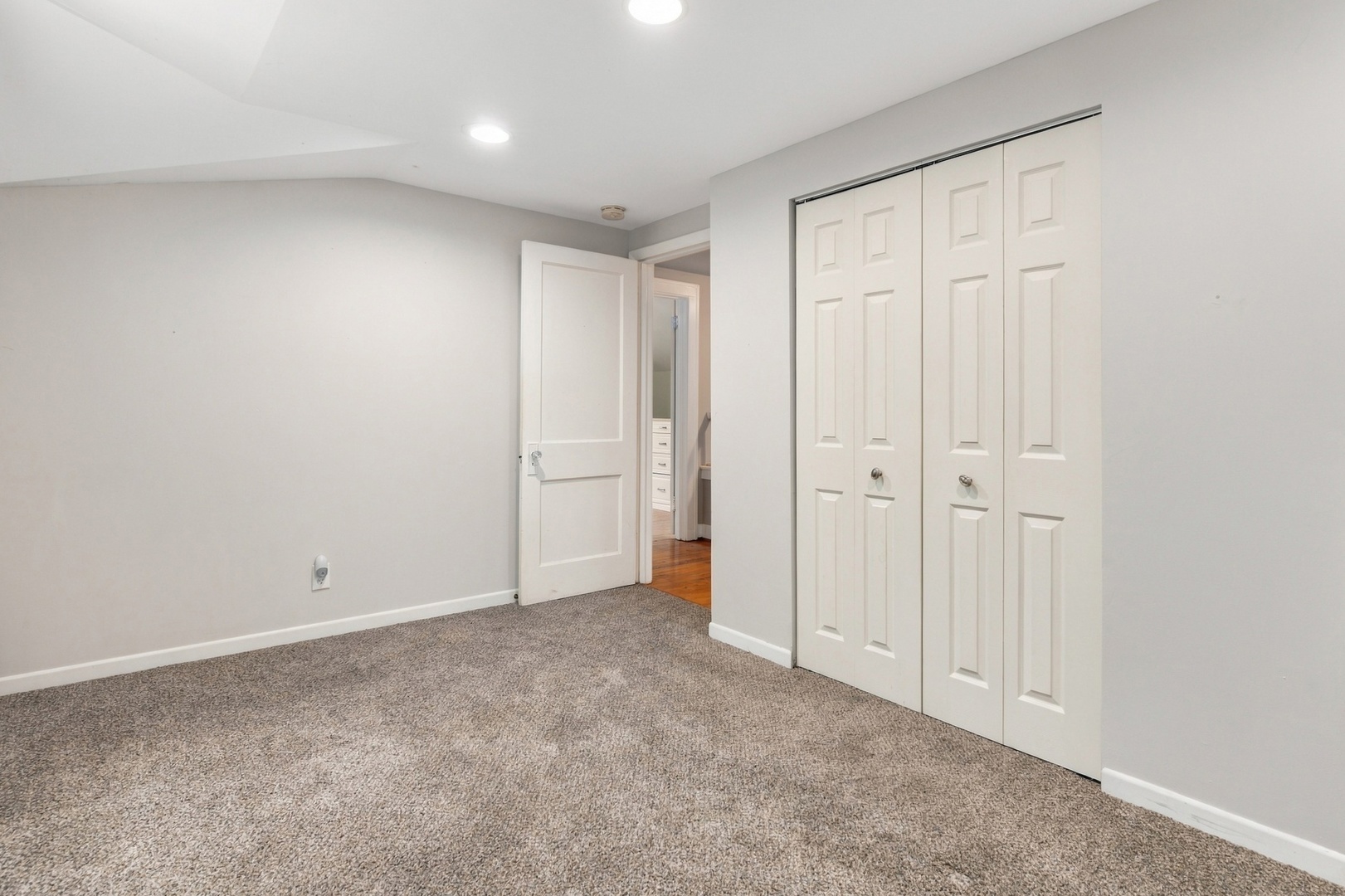 45 S Julian Street Property Photo 25