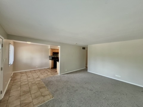 606 E 164th Place Property Photo 3