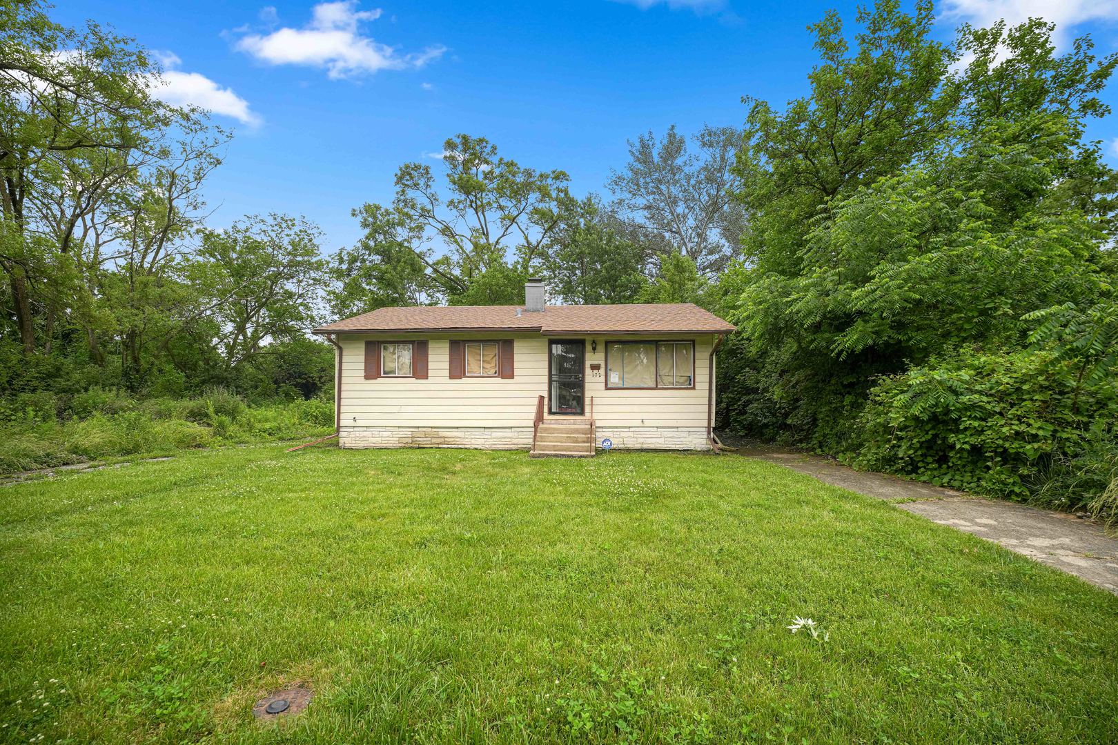172 W 158th Street Property Photo 1