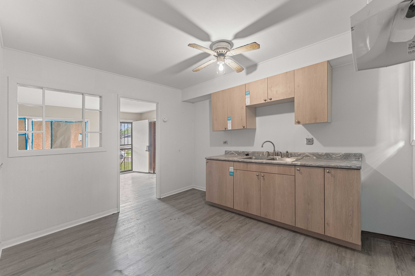 172 W 158th Street Property Photo 6