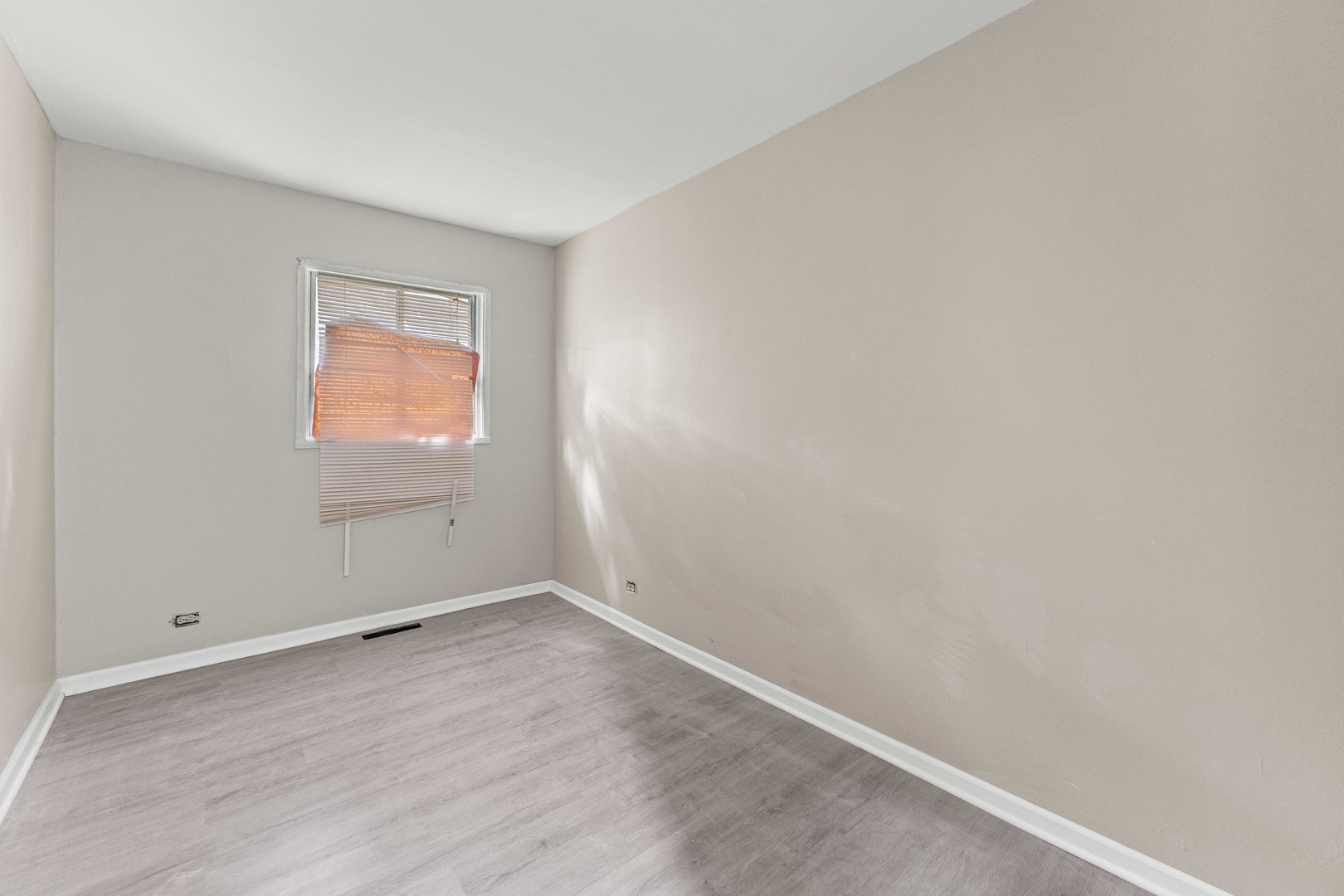 172 W 158th Street Property Photo 10