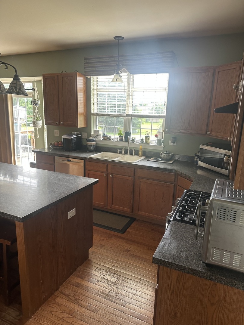 104 Northfield Drive Property Photo 6
