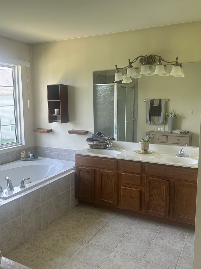 104 Northfield Drive Property Photo 9