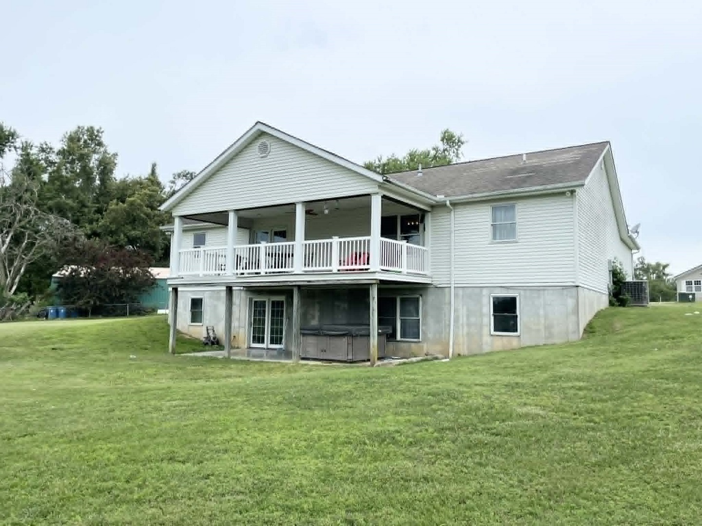 19 Gregg Lane Property Photo 4
