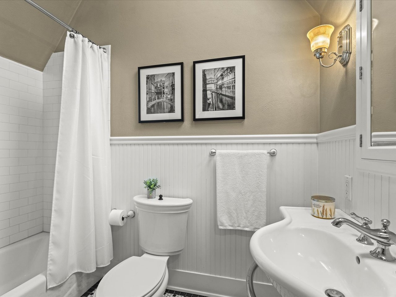 2407 W Galena Avenue Property Photo 69