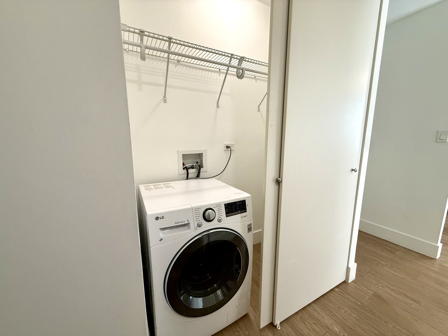 420 W Belmont Avenue 8e Property Photo 29