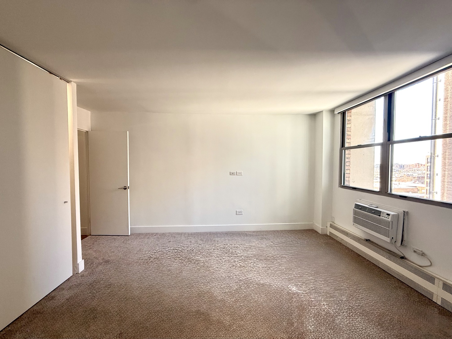 420 W Belmont Avenue 8e Property Photo 35