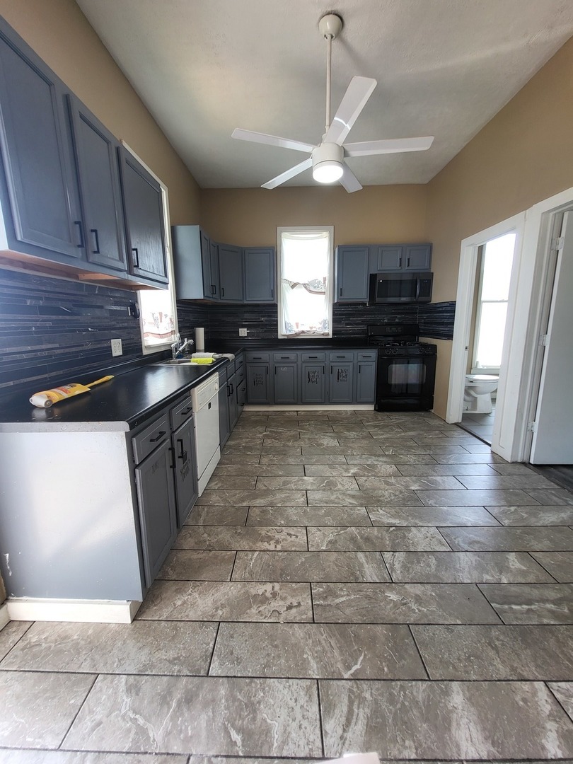 902 Madison Street Property Photo 11