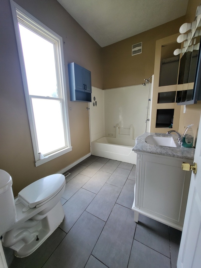 902 Madison Street Property Photo 14