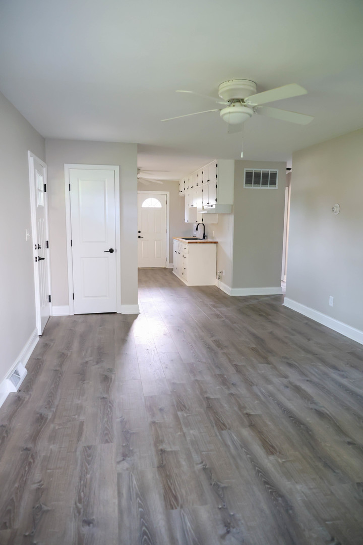 510 W Austin Street Property Photo 2