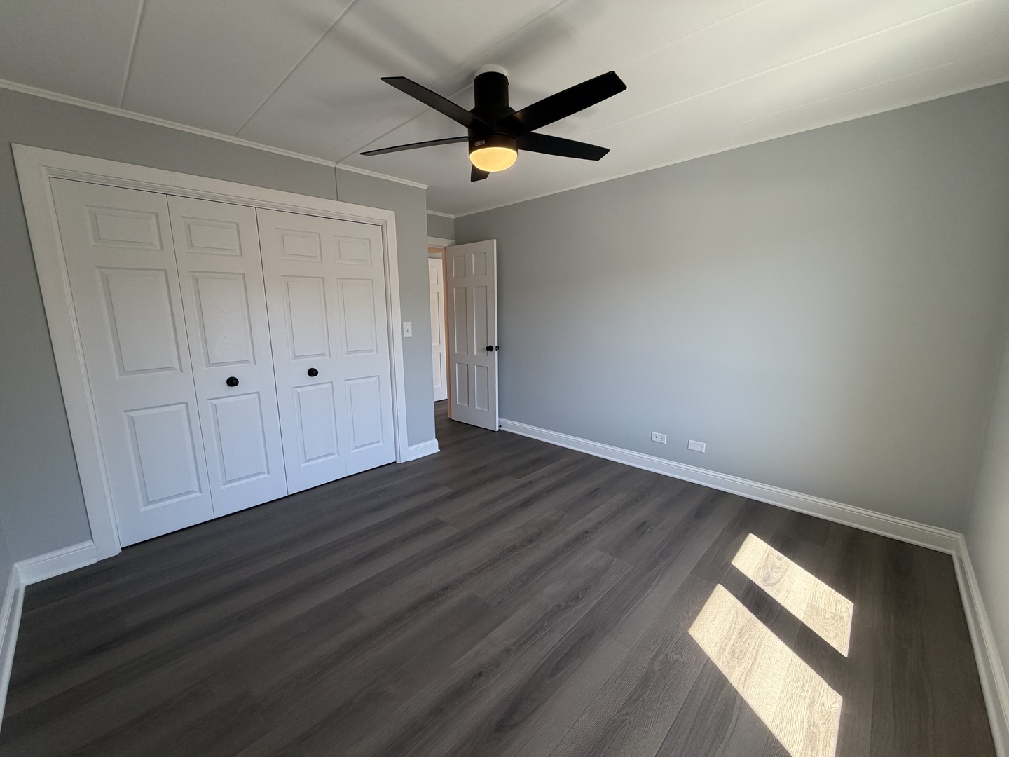 659 Des Plaines Avenue 5d Property Photo 21