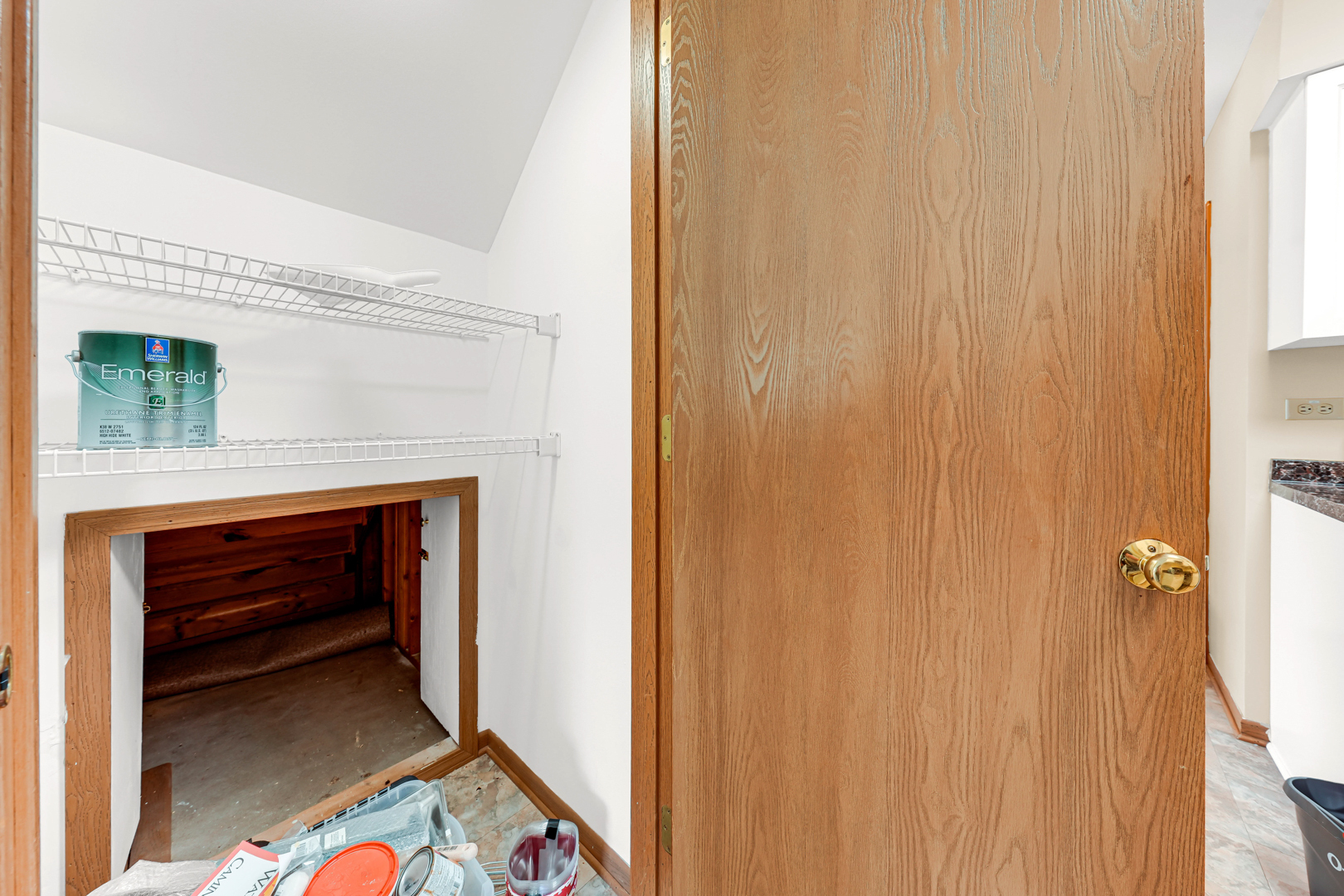 265 Yorkshire Court Property Photo 15