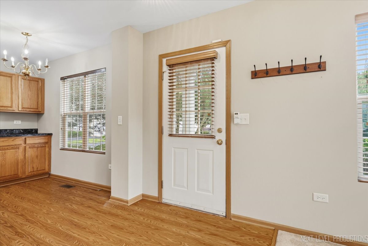 2471 Stoughton Circle 2471 Property Photo 4