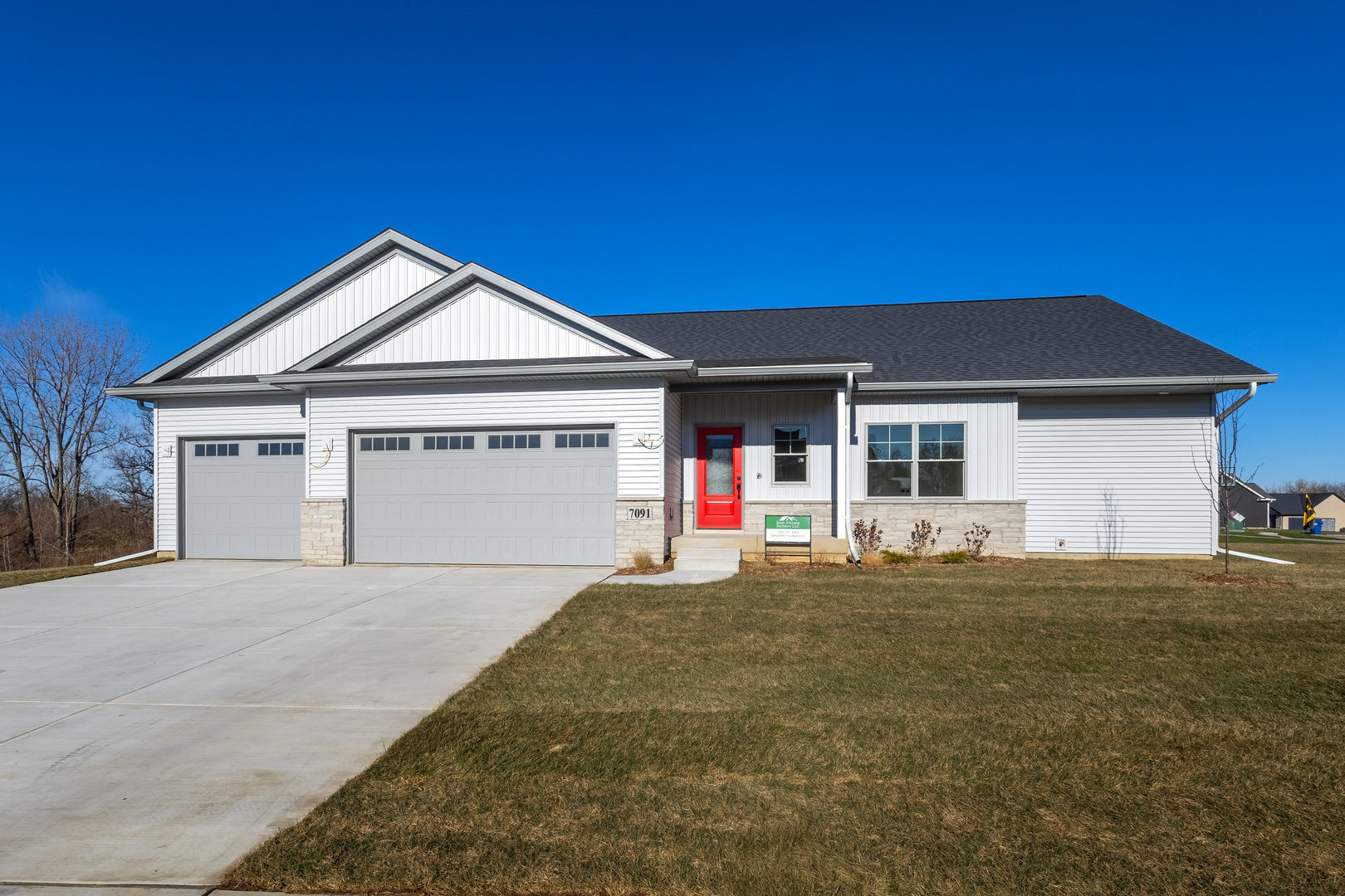 7091 Spring Creek Drive Property Photo 1