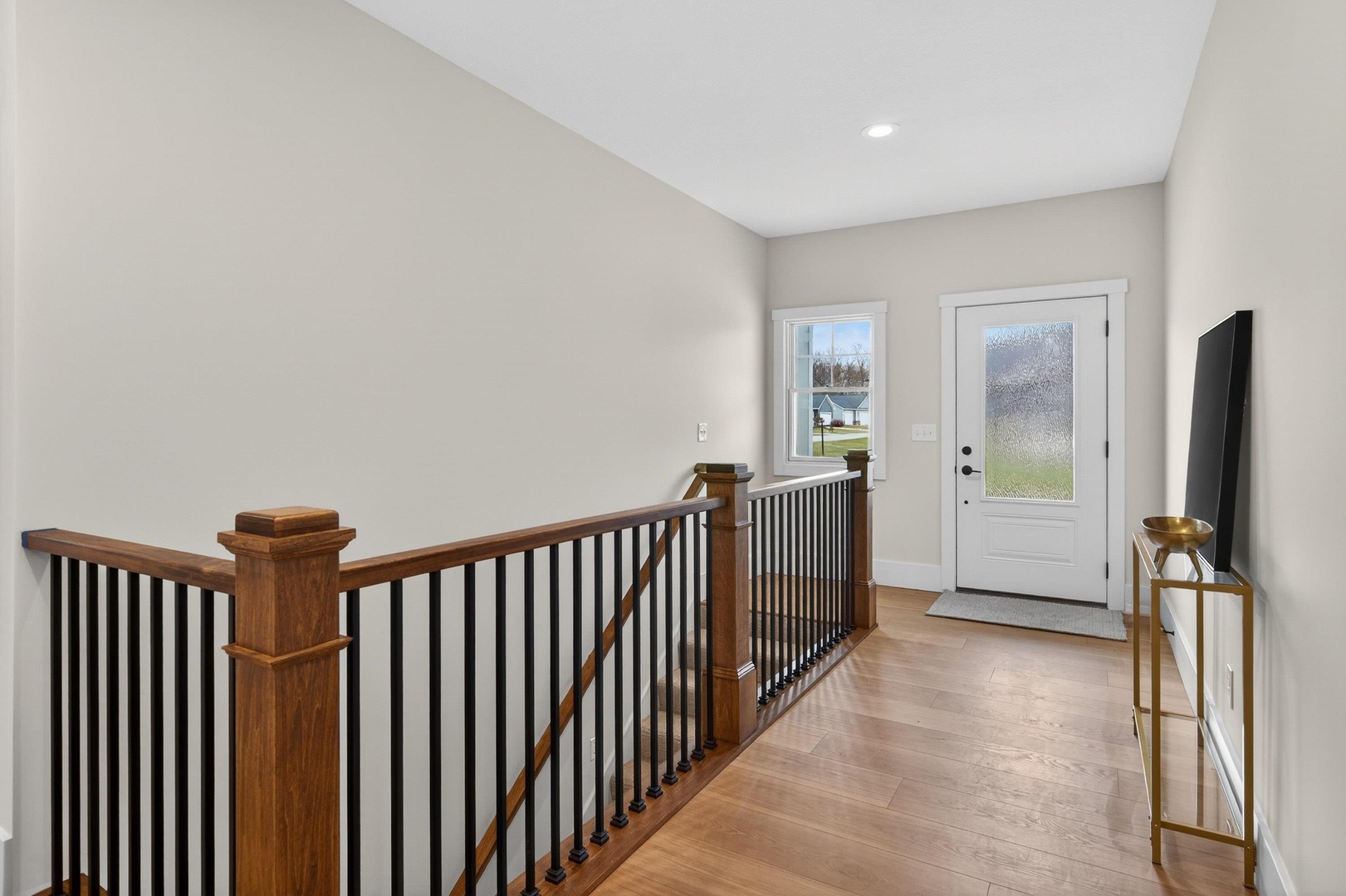 7091 Spring Creek Drive Property Photo 4