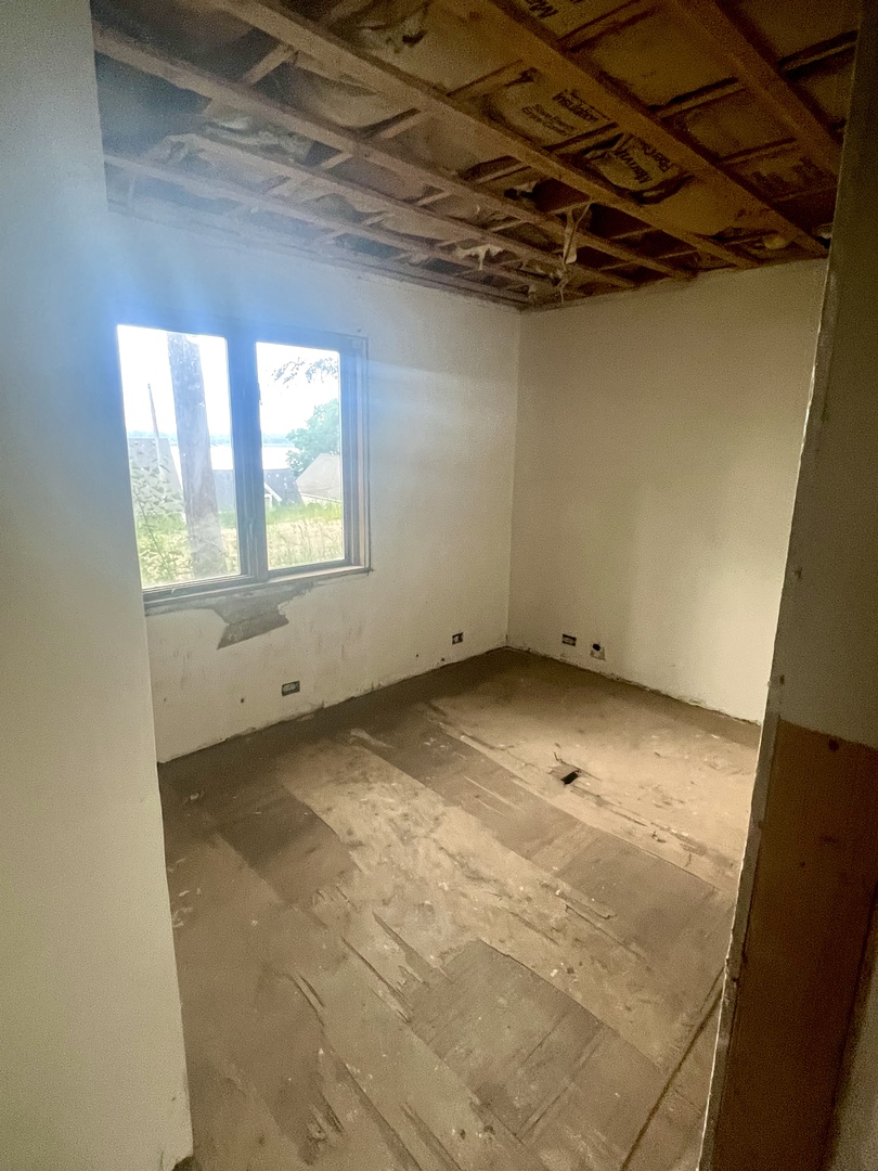 80 Cathryn Street Property Photo 7