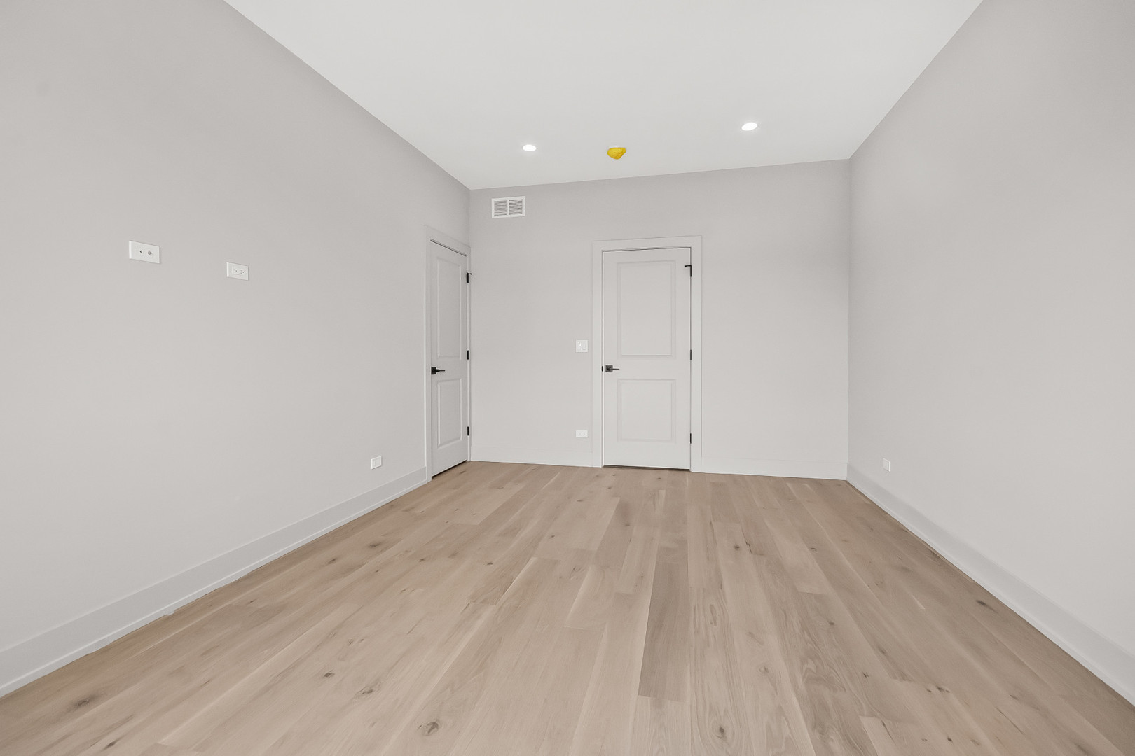6637 S Evans Avenue Property Photo 15