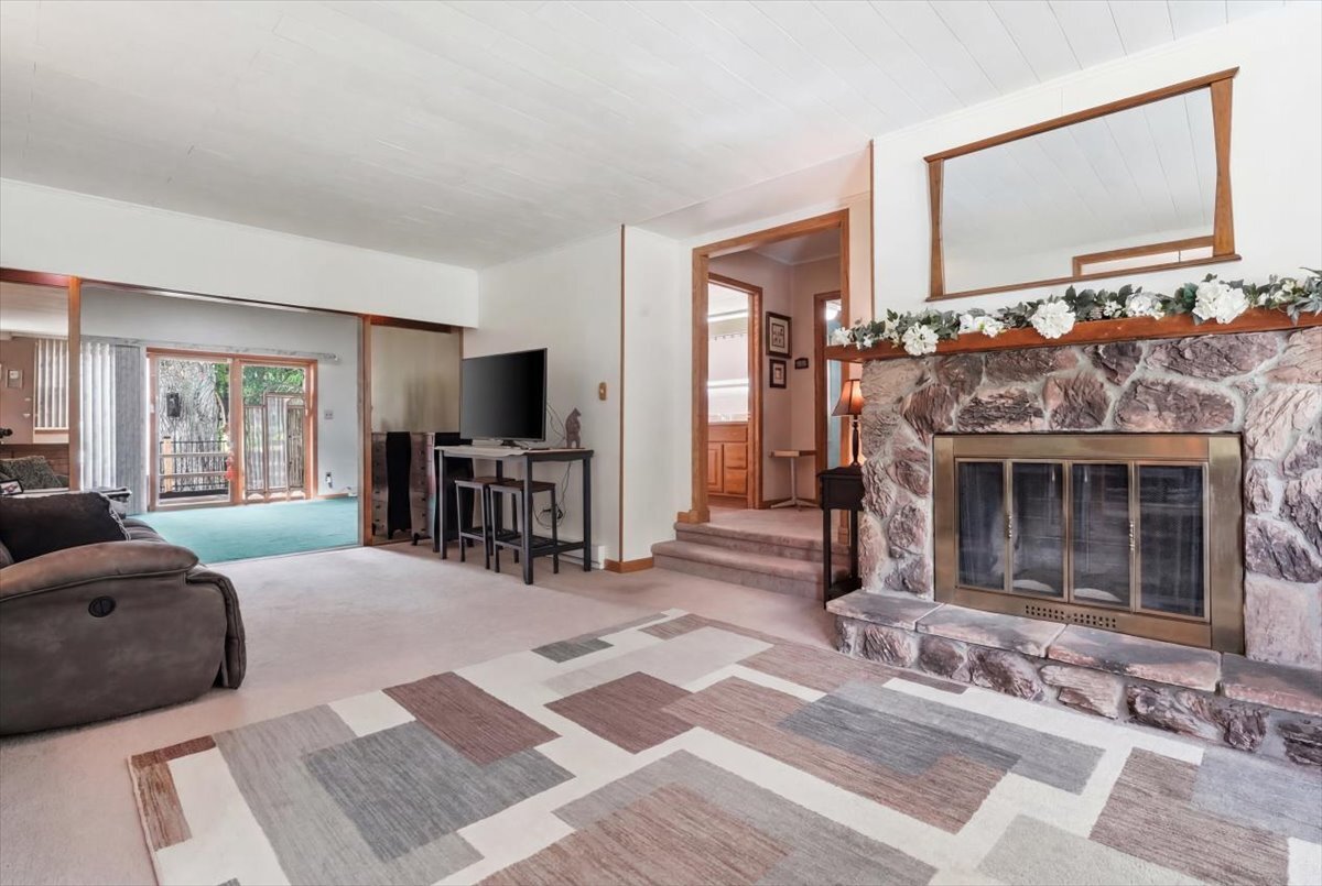39576 N Petite Pass Property Photo 7