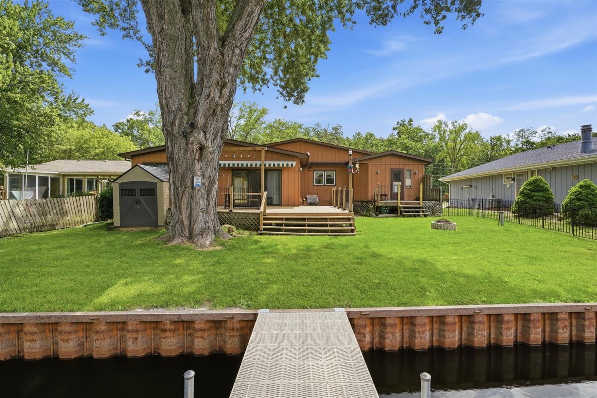 39576 N Petite Pass Property Photo 24